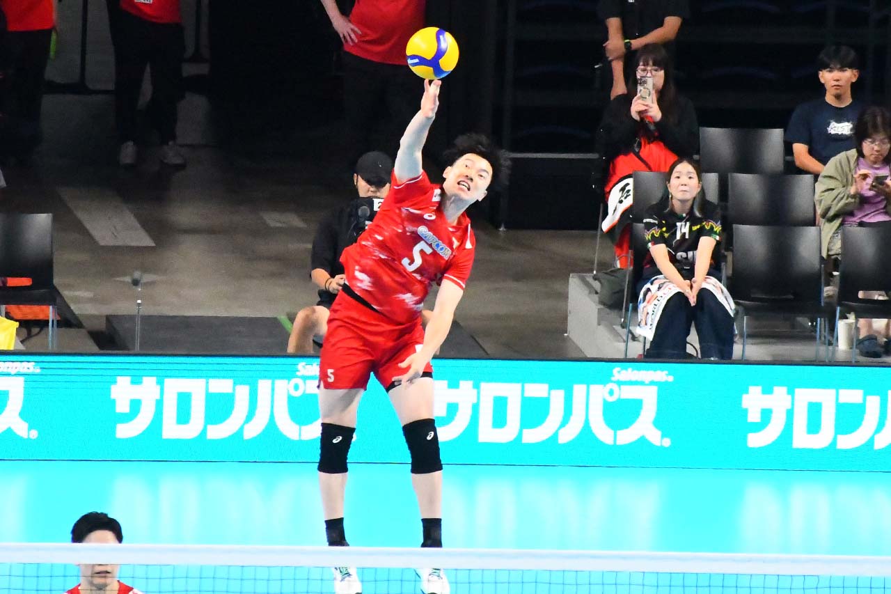 バレーボール男子日本代表、沖縄合宿で突き詰めた“4つのこと”…ティリ監督は「懐かしい」アリーナに笑顔