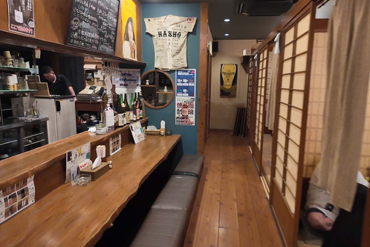 串焼1本150円！豊富なメニューと掘りごたつでゆったり♪地元民に愛される「居酒屋もりもり」〜喜友名ひとみの酒場巡り〜（豊見城市）