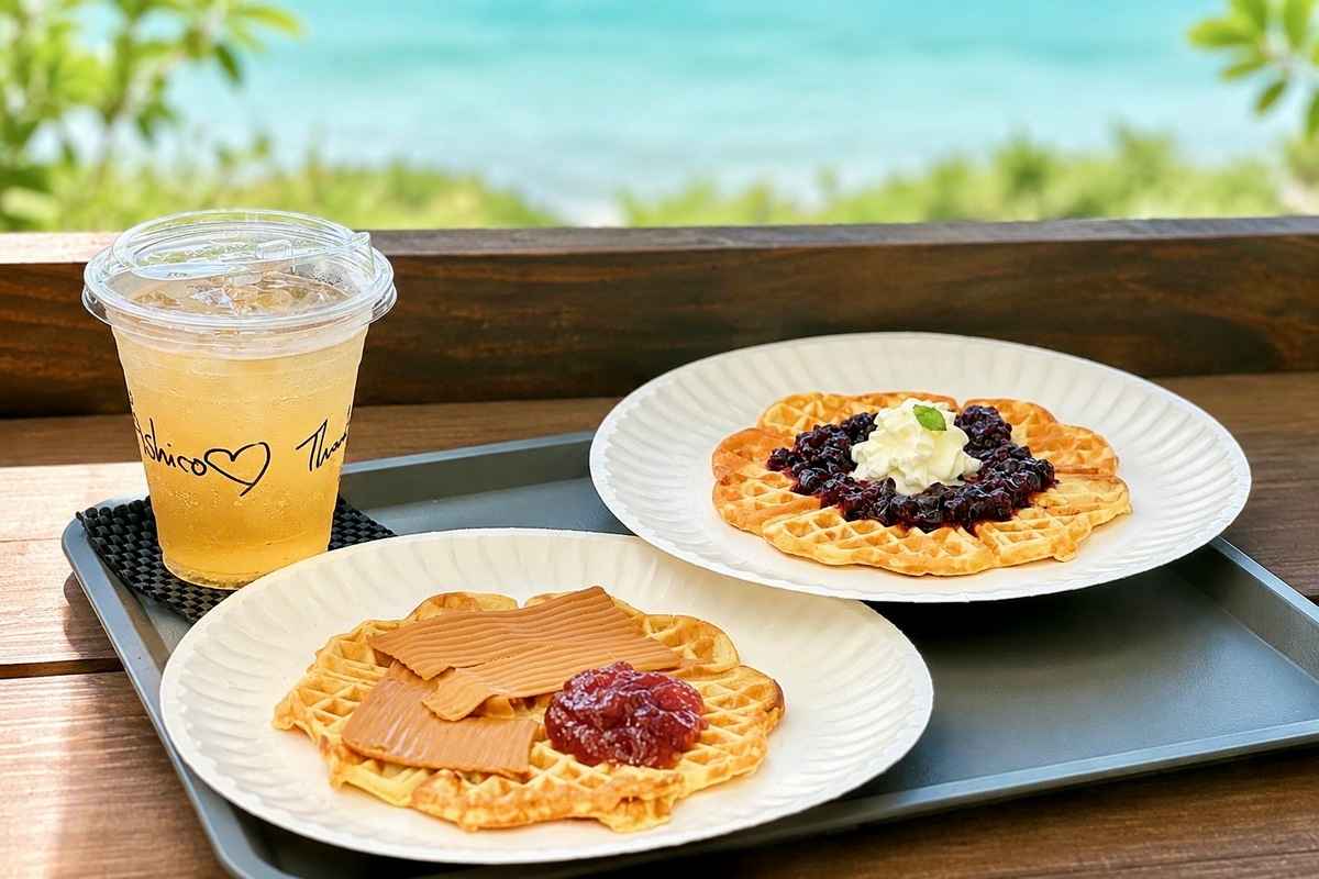 沖縄でノルウェー気分。絶景カフェ「Åshiro outdoor cafe」で本場のワッフルを味わう（うるま市）