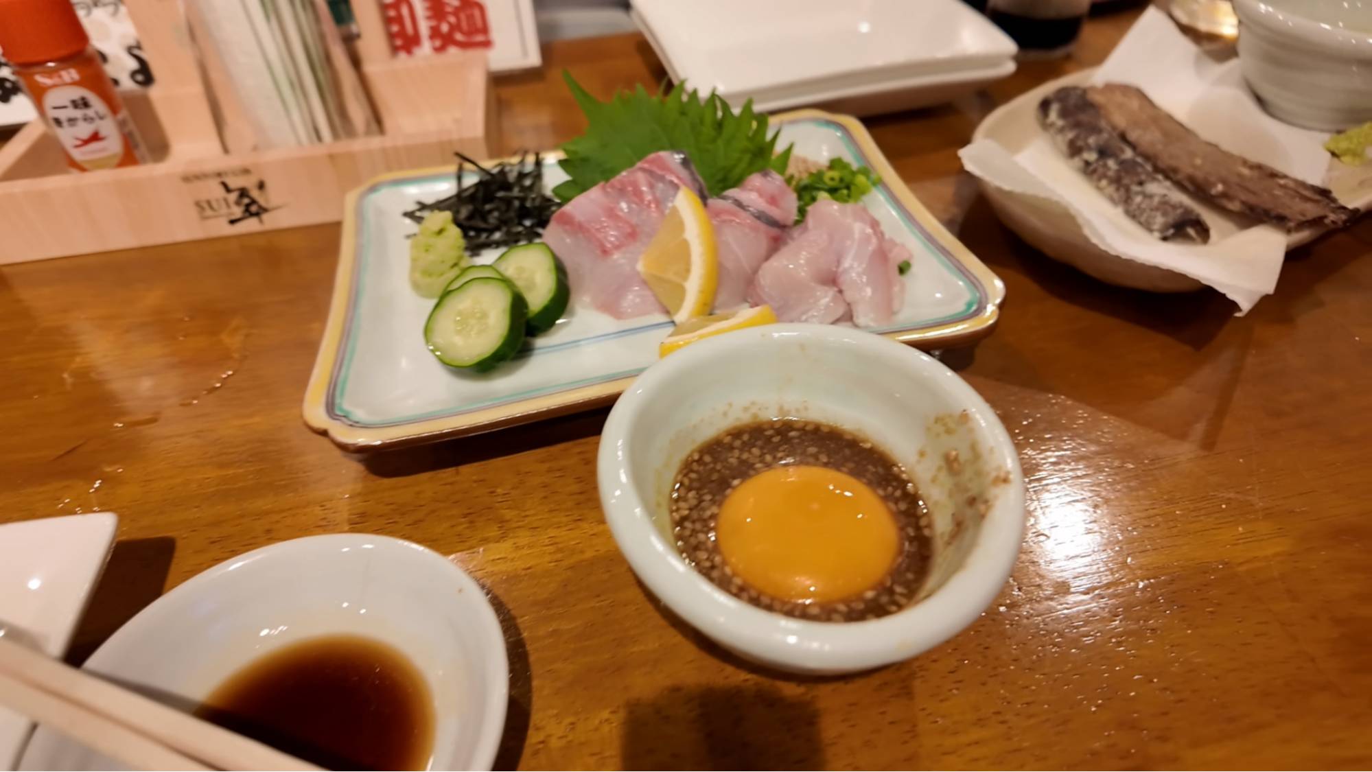 ごぼうが主役級の絶品料理に！？福岡育ちの料理長がもてなす「二代目ふみ坊亭」〜喜友名ひとみの酒場巡り〜（那覇市）