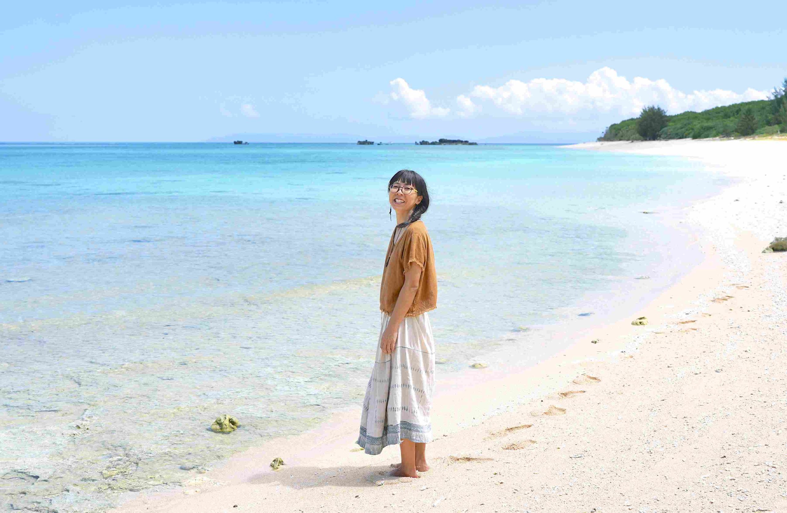 沖縄移住で日本最南端の有人島・波照間島へ。世界を旅した43歳が見つけた「自然と生きる暮らし」