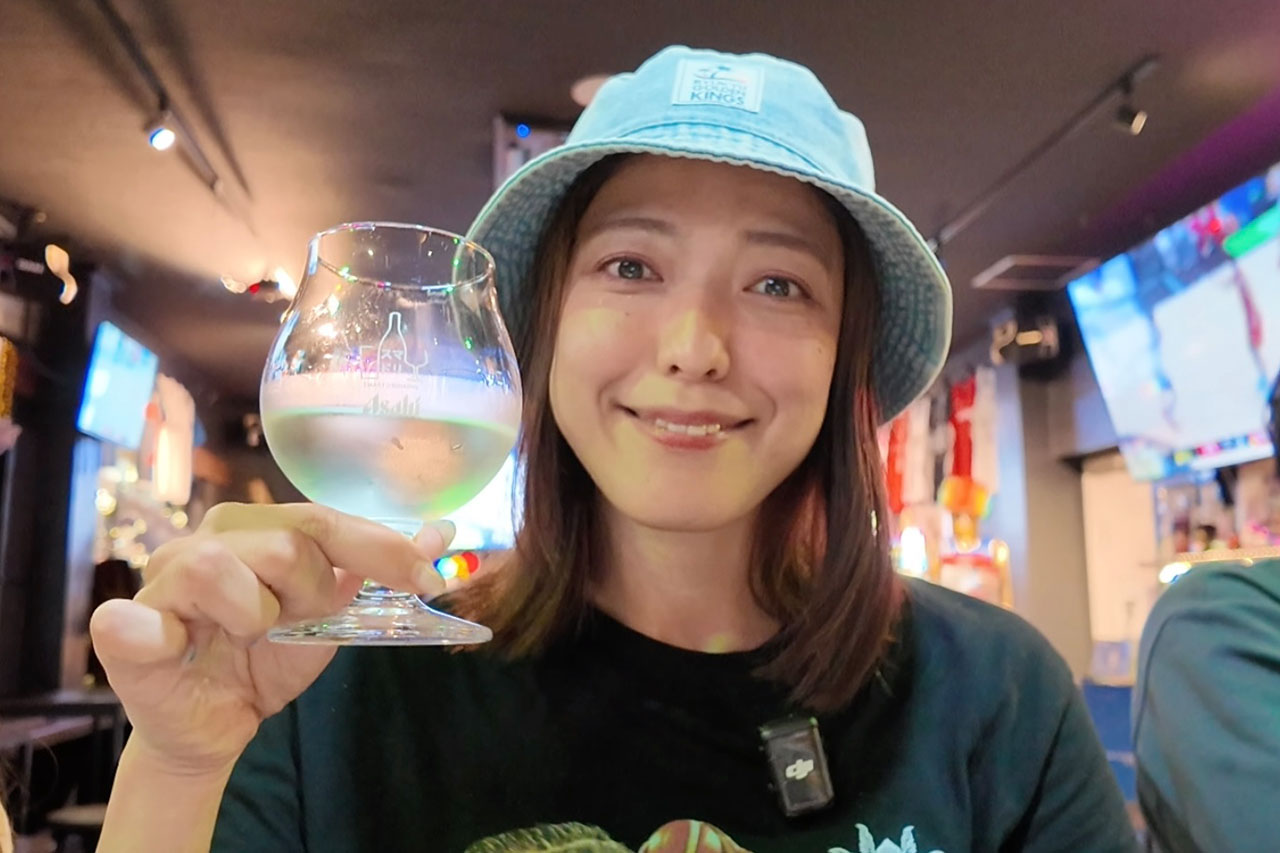 アリーナからアリーナへ。キングス観戦後は沖縄市園田「58ARENA」で感想をつまみに乾杯！〜喜友名ひとみの酒場巡り〜（沖縄市）