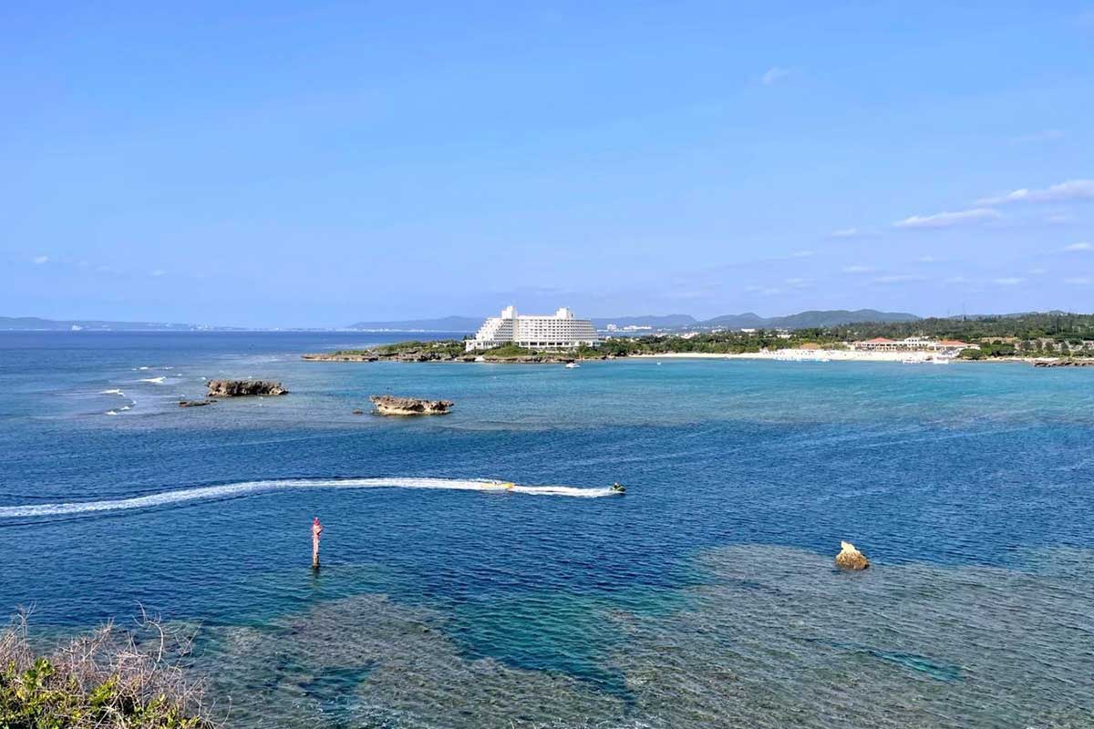 沖縄に移住するならどこに住む？那覇・北谷・恩納・名護・石垣島…移住者のリアルな本音「理想と現実」