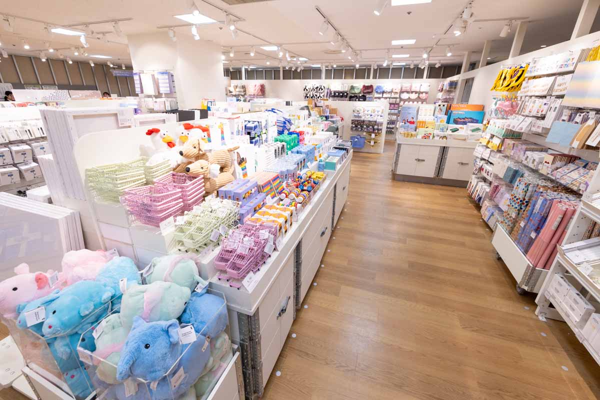待望の那覇初常設！「フライングタイガー 沖縄リウボウストア」店内潜入レポート＆オープン記念プレゼント情報も（那覇市）