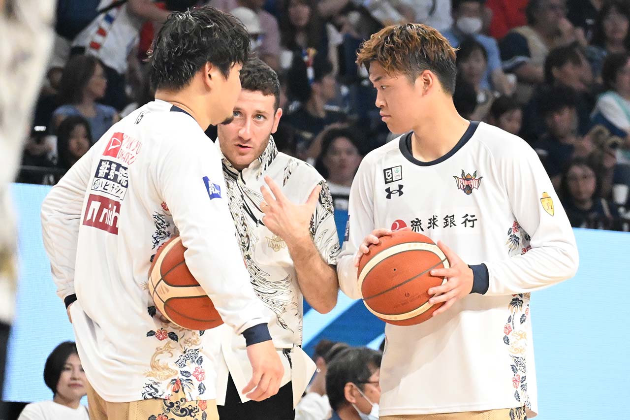 「自分だけに偏らない」デイビッド・ヌワバが感じた新生・琉球ゴールデンキングスの“アップテンポ”の強み
