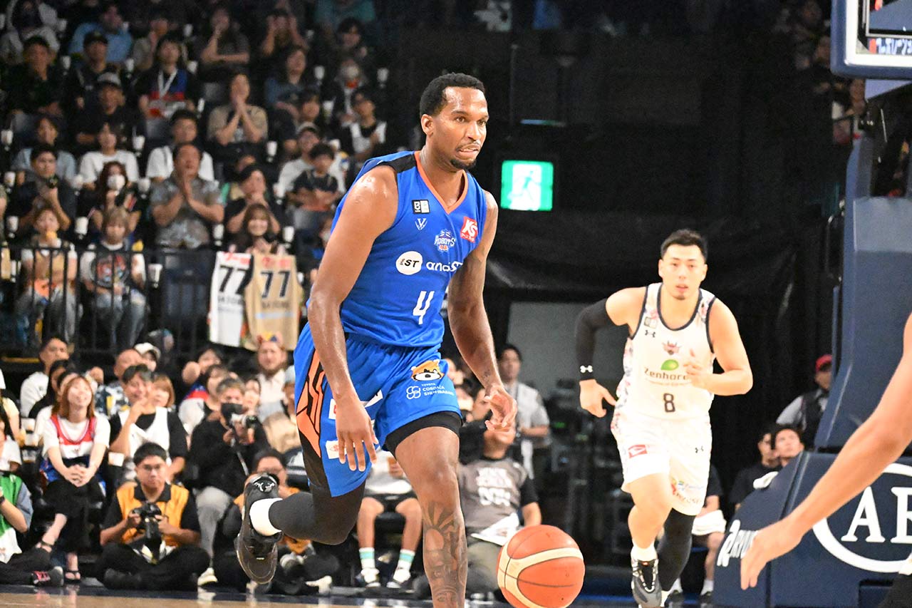 元キングス主将の田代直希とヴィック・ロー、違うユニホームで沖縄へ　古巣で感じた「懐かしさ」と受け継ぐ“勝つ文化”