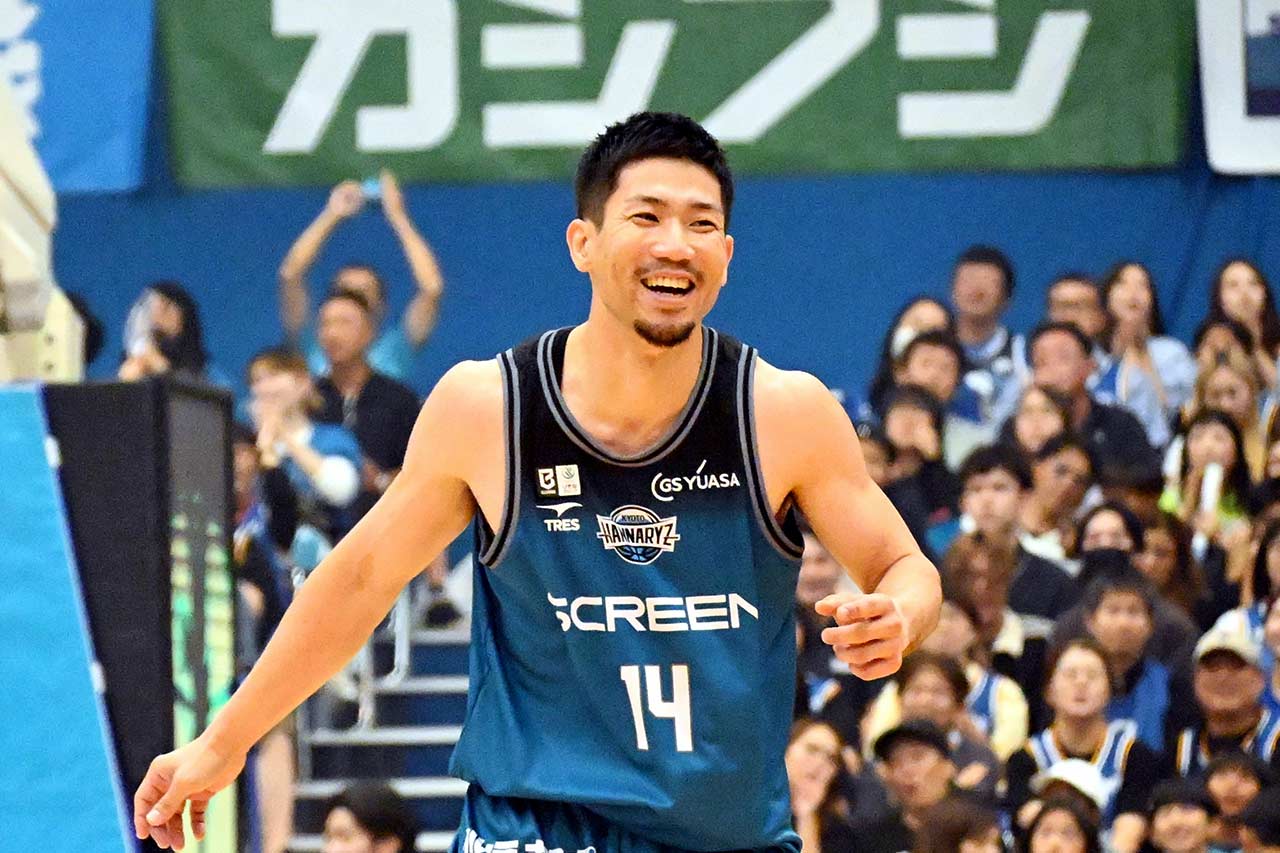 「どっしり構えられるように」36歳・岸本隆一、京都初戦で劇的逆転3P　“はんなり”踏み出した新たな一歩