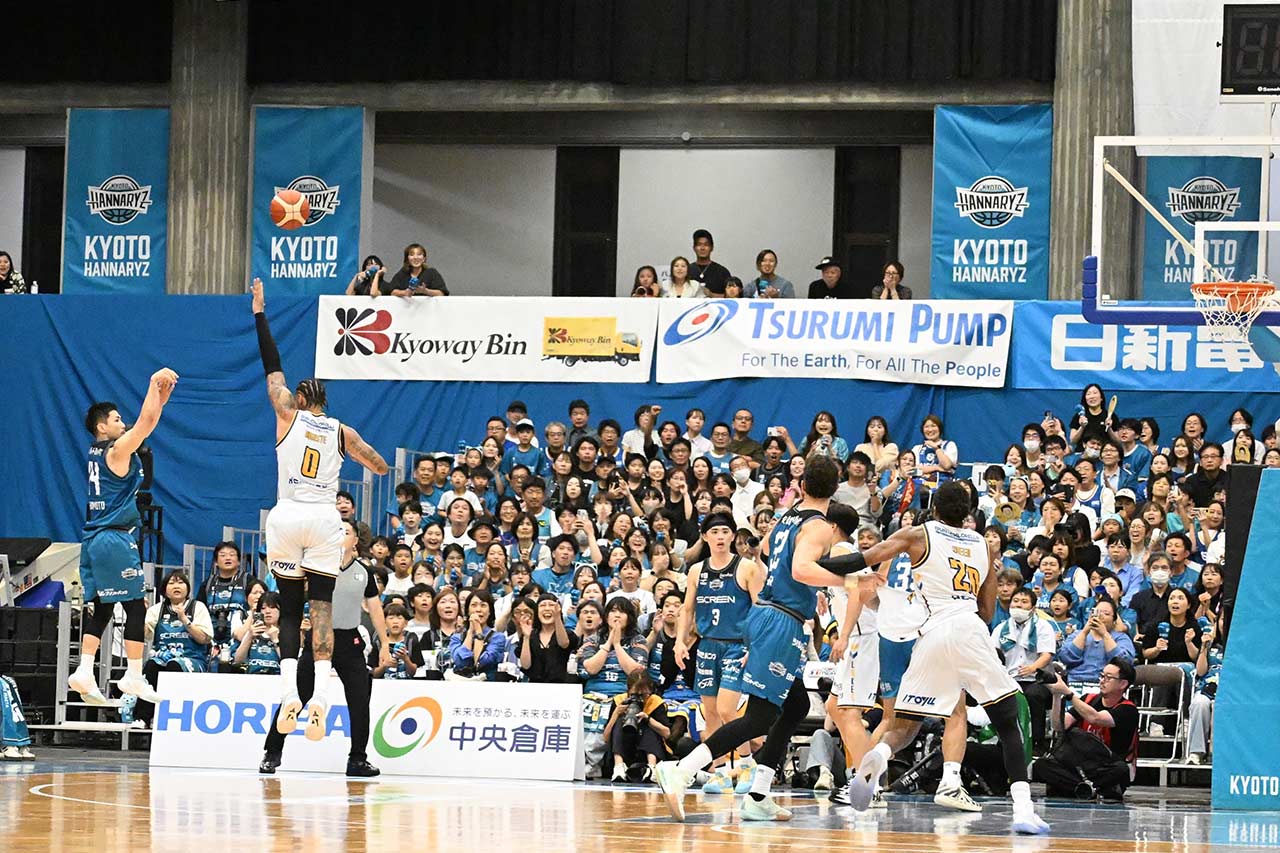 「どっしり構えられるように」36歳・岸本隆一、京都初戦で劇的逆転3P　“はんなり”踏み出した新たな一歩